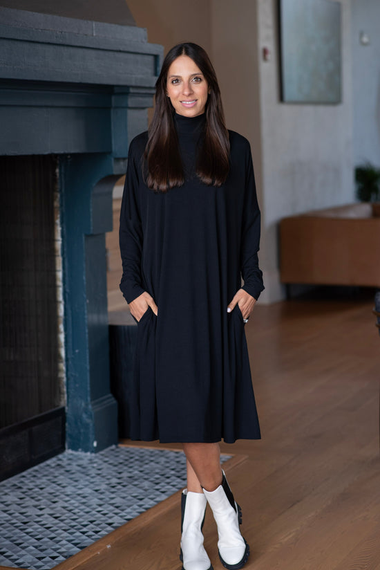 RIBBED MOCK NECK DRESS (BLACK)