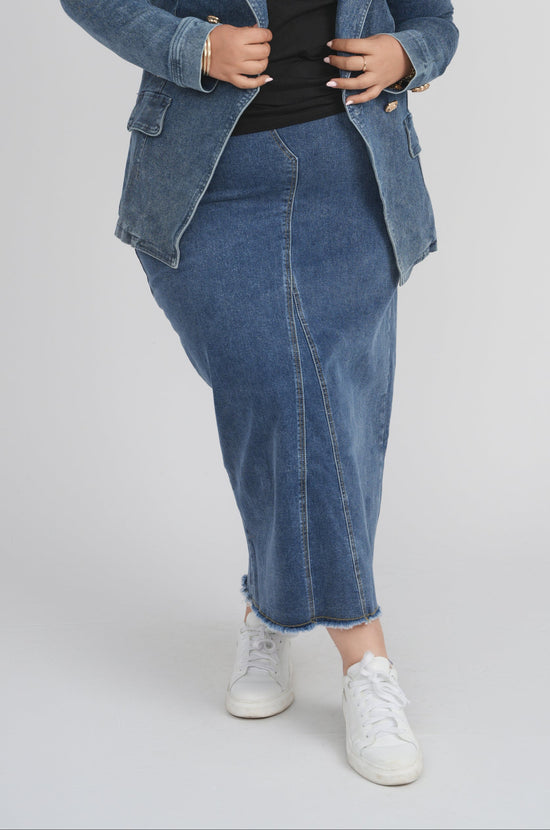 DENIM MAXI SKIRT (BLUE DENIM)