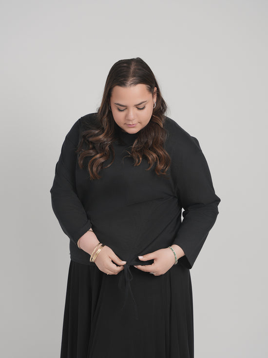 SIDE CINCH TOP (BLACK)