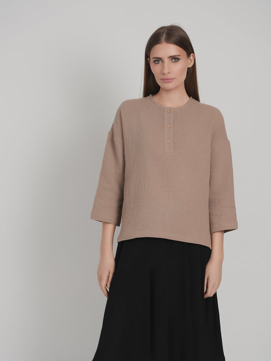 SQUARE HENLEY TOP (TAUPE)