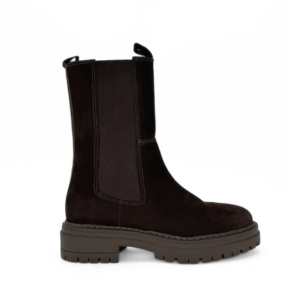 Sherry Nubuck Lugsole Booties (BROWN SUEDE)