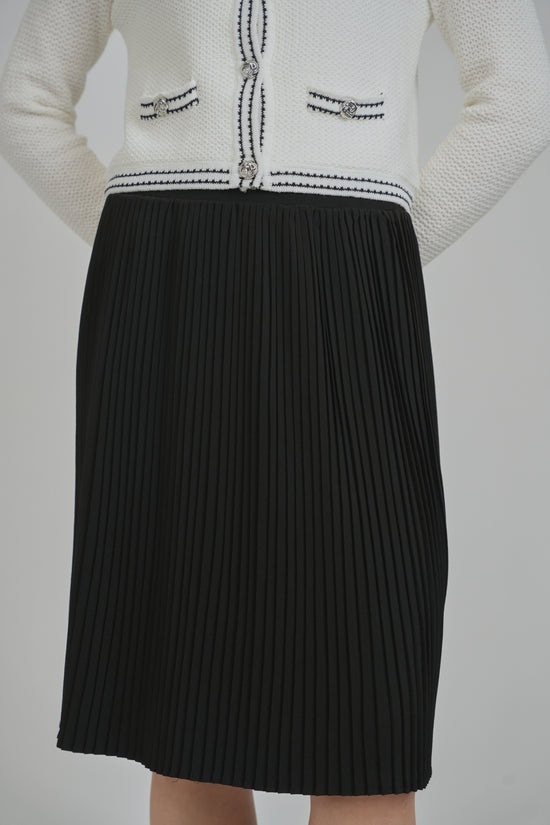 ACE SKIRT (BLACK)