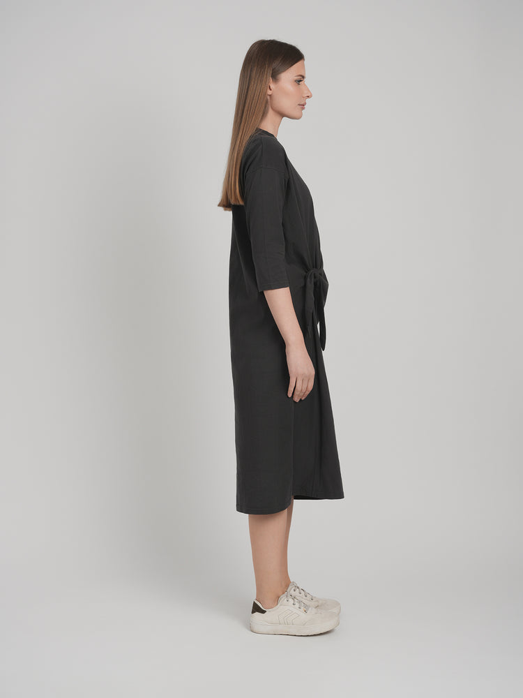 ELSA DRESS (BLACK) mayasplaceny.com ELSA DRESS (BLACK) mayasplaceny.com