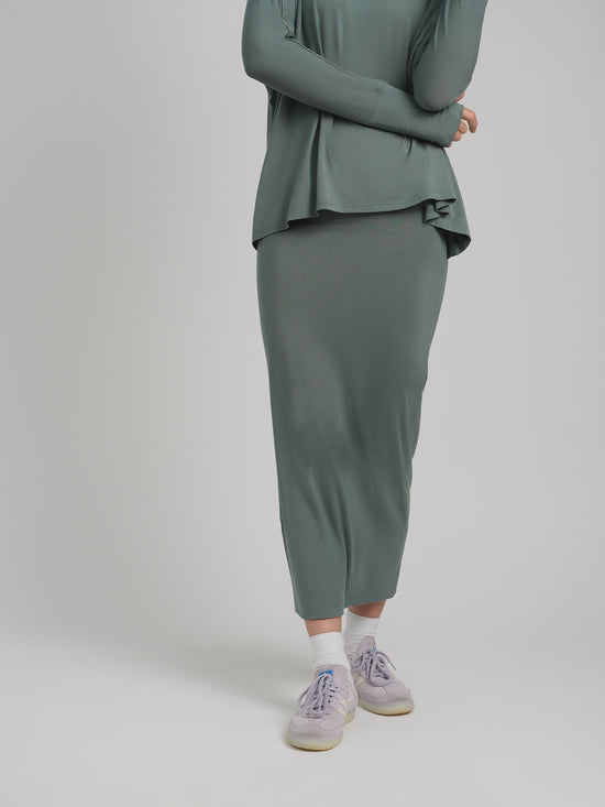 MODAL MIDI SLIM SKIRT (DARK MARINE)